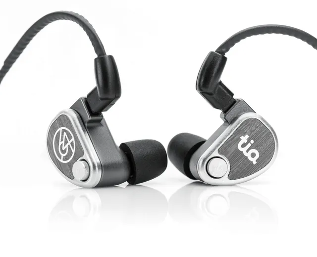 64-audio-u-series-u12t-v1-in-ear-monitor-b-stock image 1